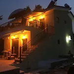 Epavli Xenia Pefkochori-paliouri 30m Apartment