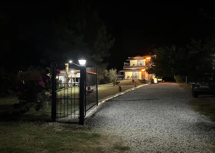 Epavli Xenia Pefkochori-paliouri 30m * Paliouri